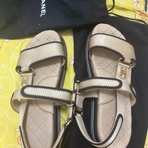 CHANEL 100%Authentic  Beige and Black Quilted Sandals